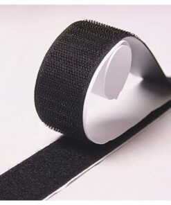 شريط لاصق مزدوج الجانب شديد التحمل! قياس 2 متر × 2.5 سم، قابل لإعادة الإغلاق ومضاد للماء، مثالي للاستخدام في الأماكن المغلقة وفي الهواء الطلق. ممتاز لتثبيت إطار الصور والأدوات، باللون الأسود لمرونة استخدام عالية.